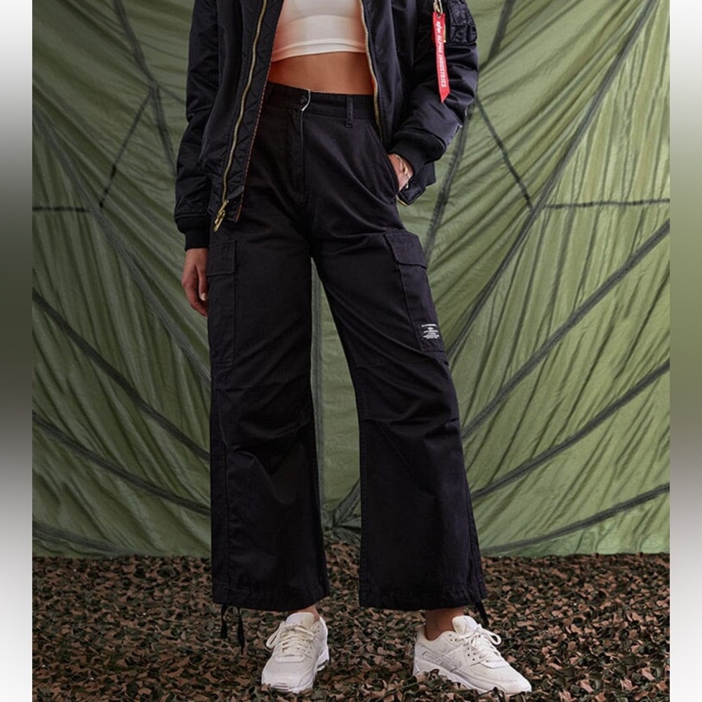 Alpha Industries M-65 Black High Rise Wide-Leg Cargo Pants for Women